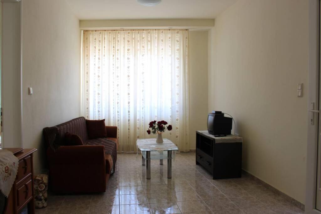 Tropical Paradise PalaiónTsiflíkion Εξωτερικό φωτογραφία